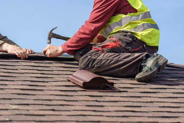 Best Roof Repair Specialists  in Huntingtown, MD